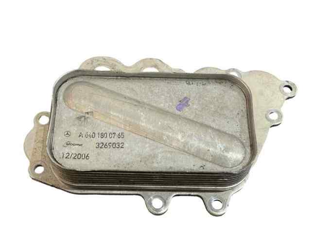 A6401800765 MERCEDES Radiador de aceite debajo del filtro  en stock Córdoba