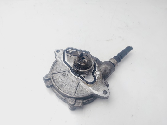 A6402300365 MERCEDES Bomba de vacío  comprar en Jaén
