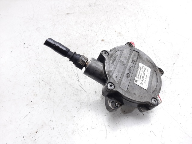 A6402300365 MERCEDES Bomba de vacío  comprar en Oviedo