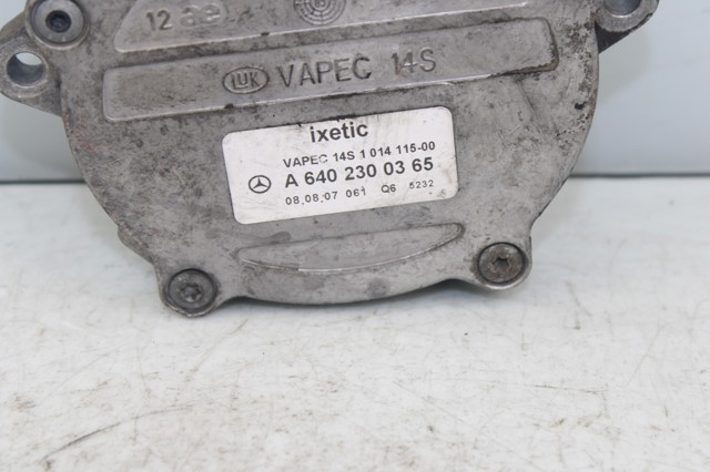 A6402300365 MERCEDES Bomba de vacío  comprar en Lleida