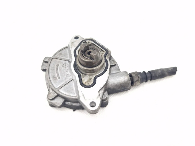 MERCEDES A6402300465 Bomba de vacío  disponible Lugo