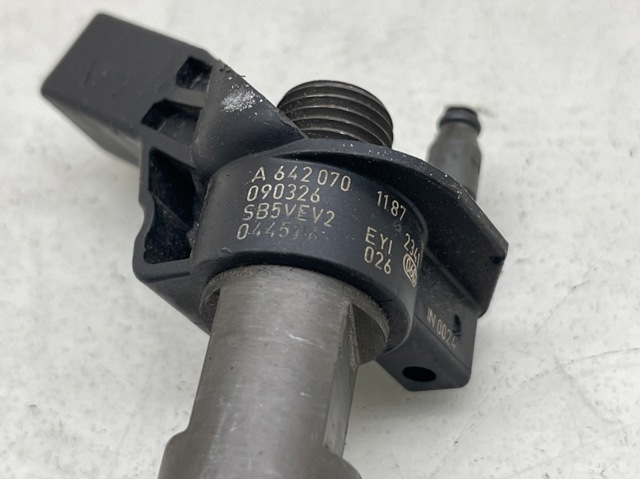 MERCEDES A6420701187 Inyector  en stock Salamanca