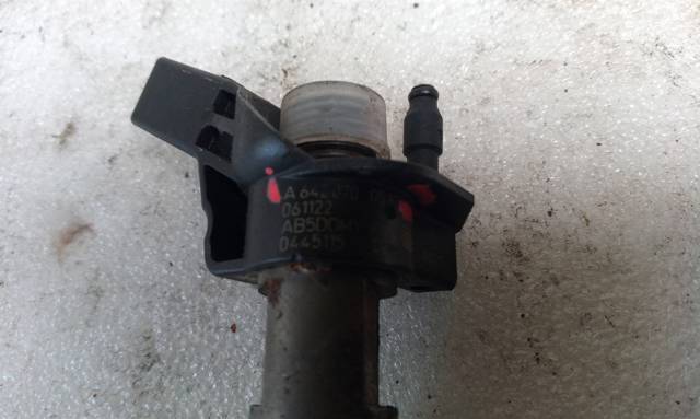 MERCEDES A6420701387 Inyector de combustible  disponible España