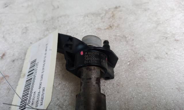 A6420701387 MERCEDES Inyector  en stock Huelva