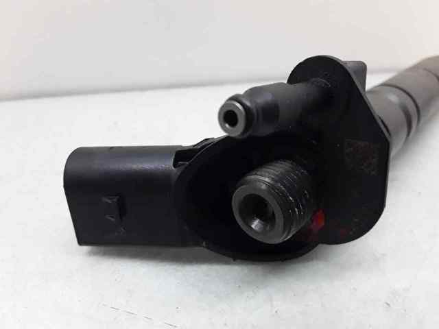 A6420701387 MERCEDES Inyector  en stock Gandía