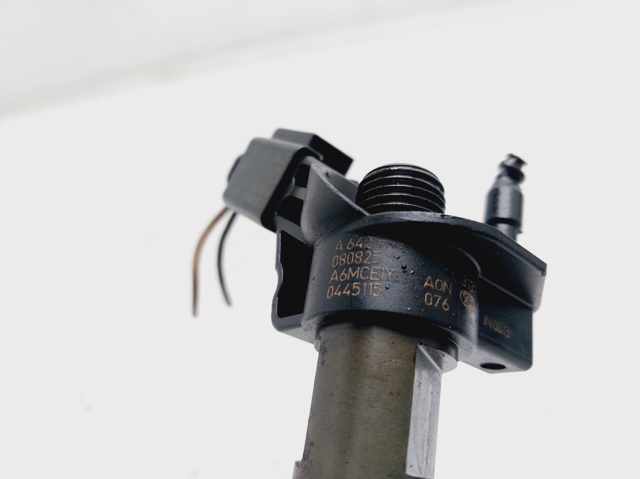 MERCEDES A6420701987 Inyector  en stock Terrassa