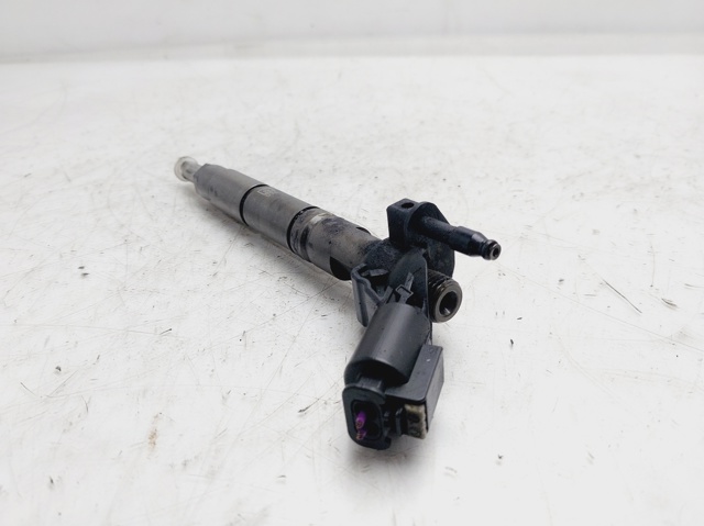 A6420701987 MERCEDES Inyector de combustible  comprar en Jaén