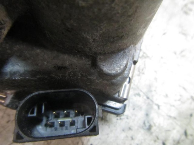 A6420900070 MERCEDES Cuerpo de aceleración completo  disponible Ourense