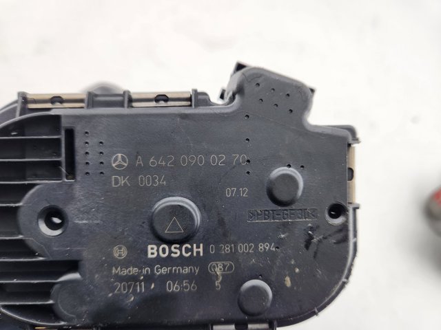 MERCEDES A6420900270 Cuerpo de aceleración completo  comprar en Murcia