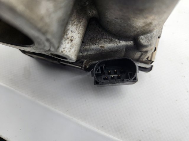 A6420900270 MERCEDES Cuerpo de aceleración completo  comprar en Jaén