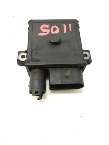 Relé, sistema de precalentamiento  A6421530379 MERCEDES