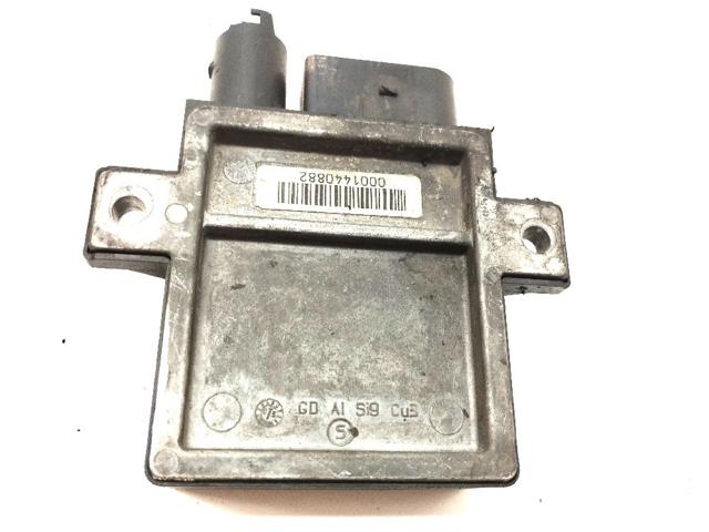 A6421530379 Relé de bujía de precalentamiento  disponible Burgos