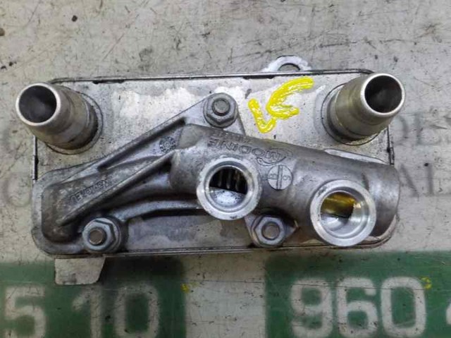A6421800165 MERCEDES Radiador de aceite debajo del filtro  disponible Vigo