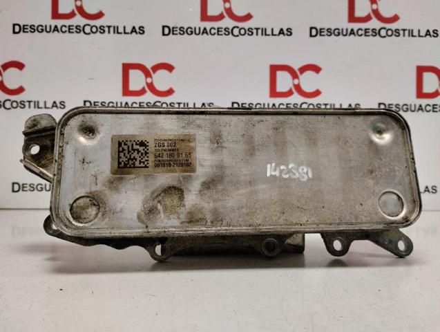 MERCEDES A6421800165 Radiador de aceite debajo del filtro  en stock Terrassa