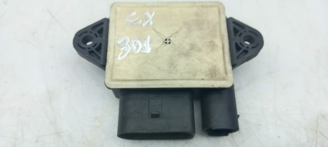 Relé de bujía de precalentamiento Mercedes R W251