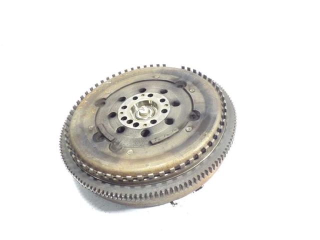 A6460300805 MERCEDES Volante motor comprar Bilbao