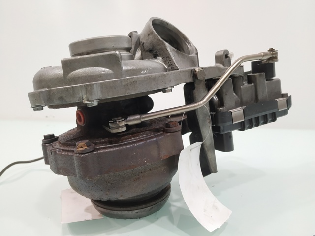 Turbo A6460901080 MERCEDES