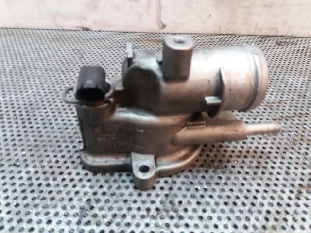 A6462000715 MERCEDES Caja de termostato  en stock Córdoba