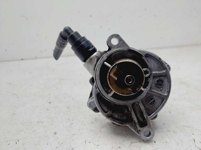 A6462300165 MERCEDES Bomba de vacío  comprar en Oviedo