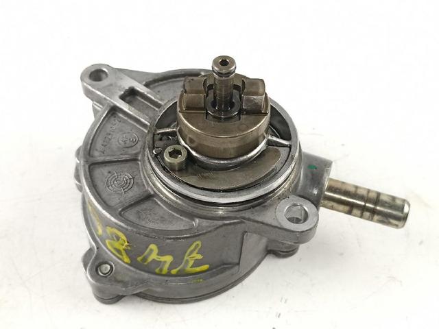 MERCEDES A6462300165 Bomba de vacío  en stock Salamanca