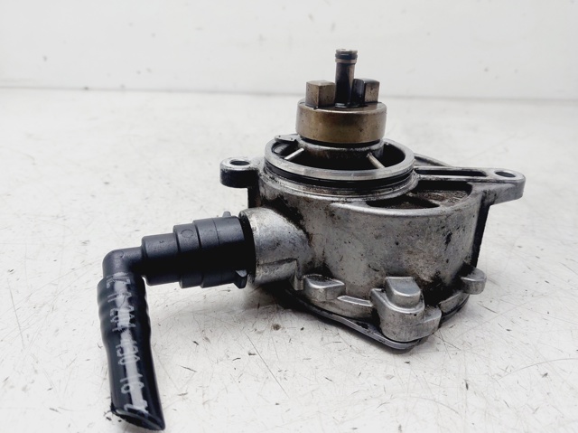 A6462300165 MERCEDES Bomba de vacío  en stock Gandía
