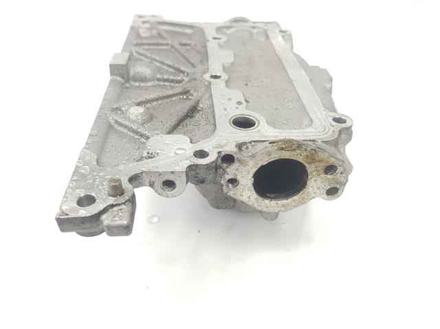 Tapa delantera de culata A6510100217 Mercedes
