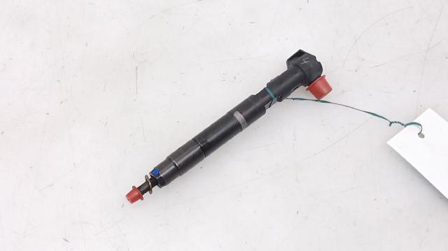A6510702887 MERCEDES Inyector de combustible  disponible Ourense