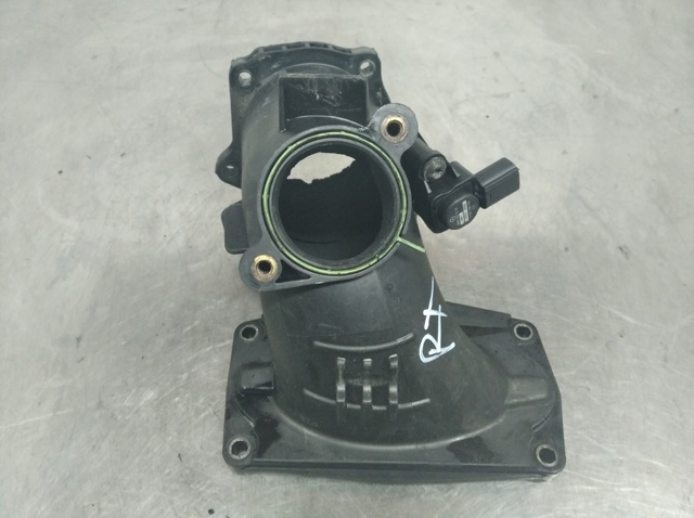 MERCEDES A6510900028 Tubo de admisión del cuerpo de mariposa  disponible España