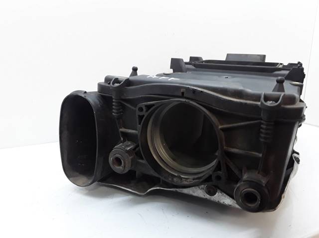 A6510901101 MERCEDES Caja del filtro de aire  disponible Ourense