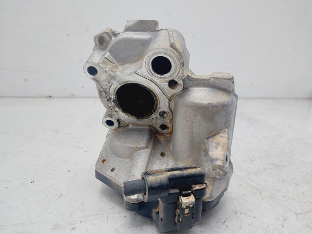 A6511400860 MERCEDES Válvula EGR de recirculación de gases  disponible Vigo