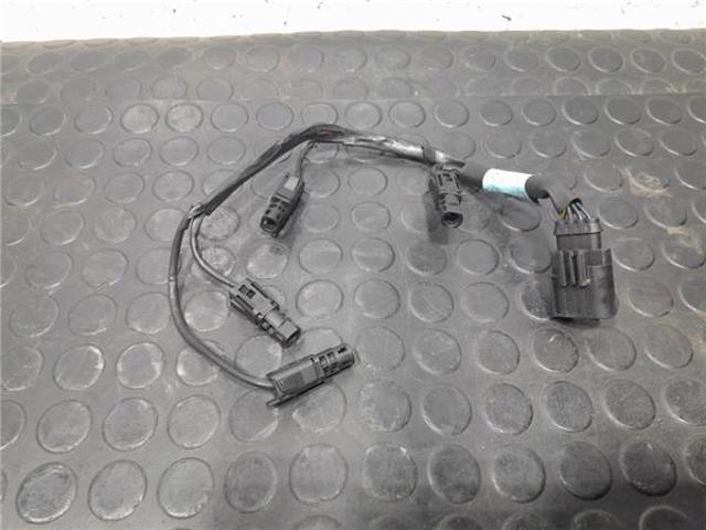 Cable para bujía de precalentamiento A6511501333 Mercedes