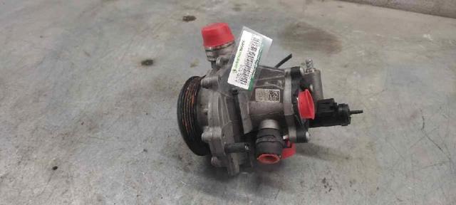A6512000501 Bomba de agua  en stock Sabadell