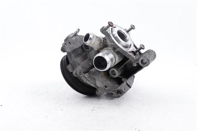 MERCEDES A6512000501 Bomba de agua  disponible España