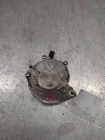 MERCEDES A6512300165 Bomba de vacío  disponible Valladolid