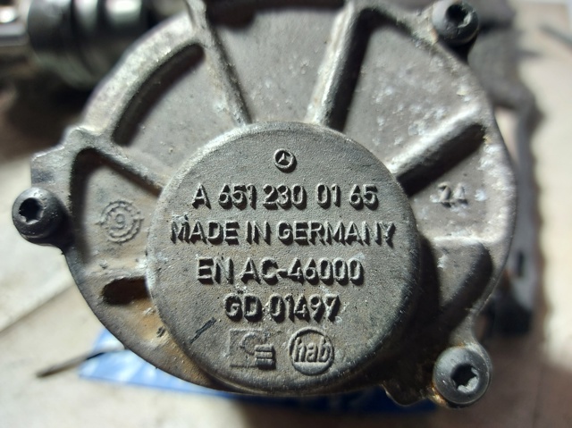 MERCEDES A6512300165 Bomba de vacío comprar Tarragona