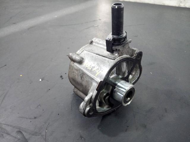 MERCEDES A6512300165 Bomba de vacío  disponible Lugo