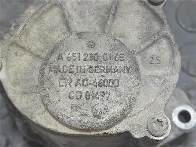 MERCEDES A6512300165 Bomba de vacío  comprar en Albacete