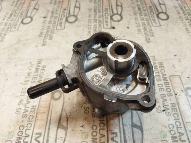 A6512300265 Bomba de vacío  en stock Sabadell