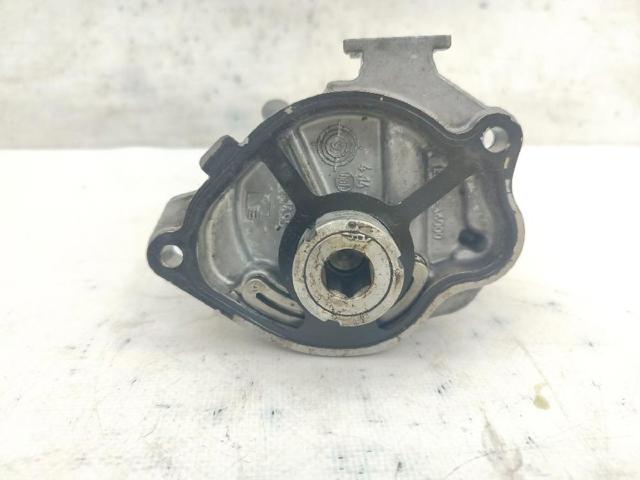 A6512300265 MERCEDES Bomba de vacío comprar Bilbao