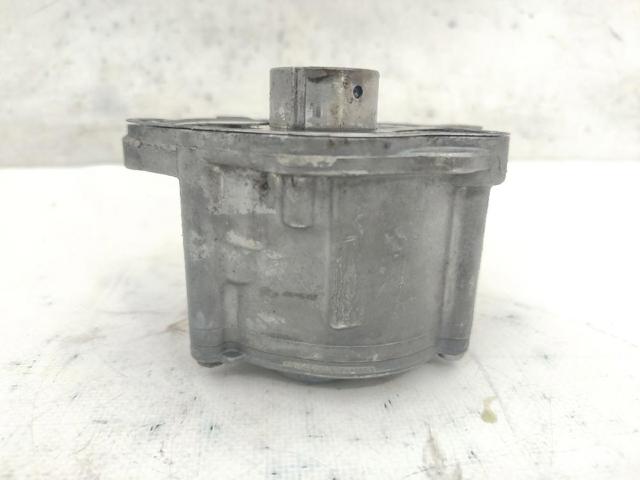 A6512300265 MERCEDES Bomba de vacío  disponible Vigo