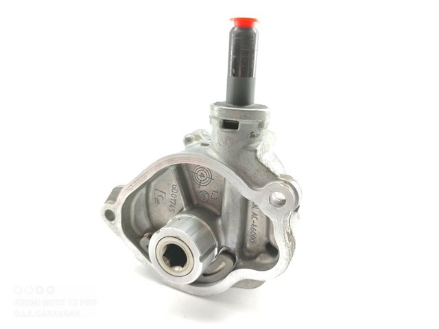 MERCEDES A6512300465 Bomba de vacío  en stock Valencia