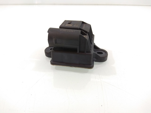 Caja precalentamiento bujias A6519000900 MERCEDES