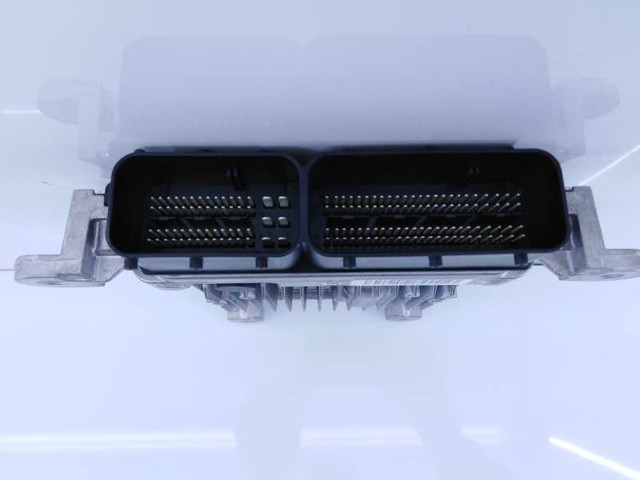 A6519007500 MERCEDES ECU  en stock Huelva