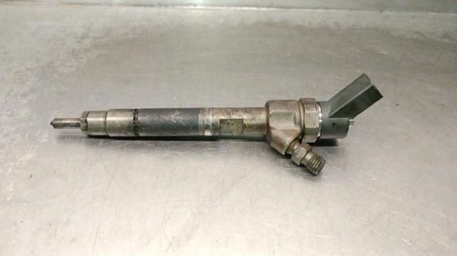 Inyector de combustible A6600700187 MERCEDES