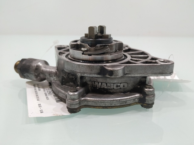 A6652300365 SSANG YONG Bomba de vacío  en stock Huelva