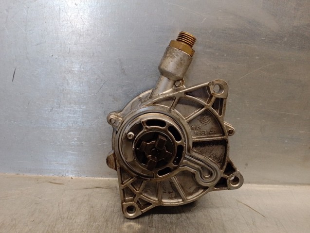A6652300565 SSANG YONG Bomba de vacío  comprar en Oviedo