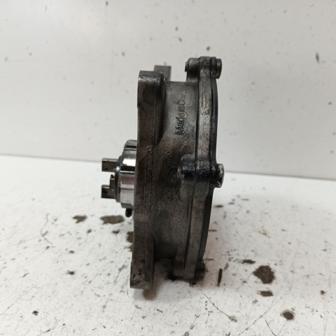SSANG YONG A6652300665 Bomba de vacío comprar Pamplona