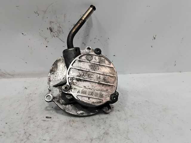 MERCEDES A6682300165 Bomba de vacío  disponible Lugo