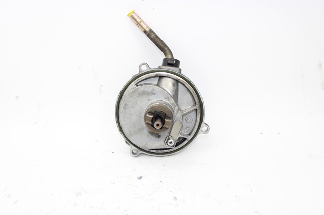 A6682300165 Bomba de vacío  en stock Granada