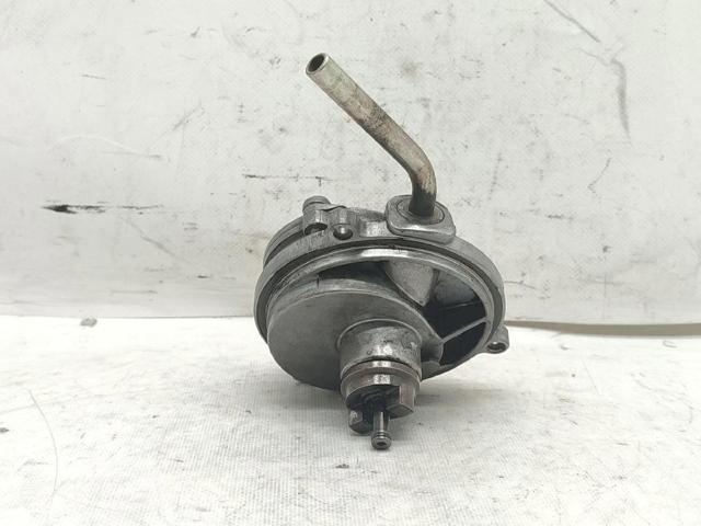 A6682300165 Bomba de vacío  disponible Utrera